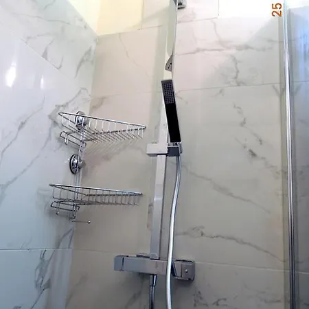 Les Pins Bleus - Antibes Les Pins *