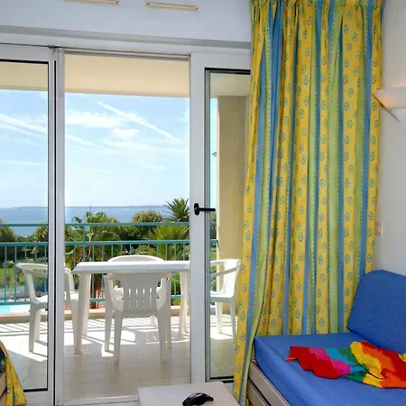 Les Pins Bleus - Antibes Les Pins جوان ليه باه