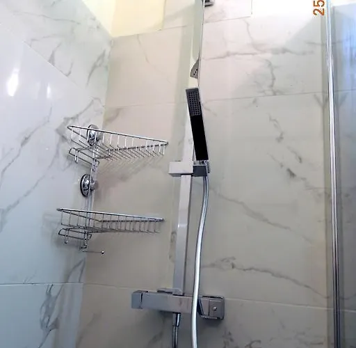 Les Pins Bleus - Antibes Les Pins *